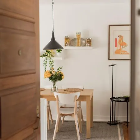 Ritos Charming And Relaxing House Lisbon